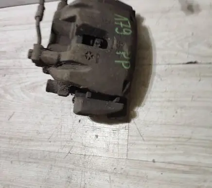Jeep Grand Cherokee Front brake caliper