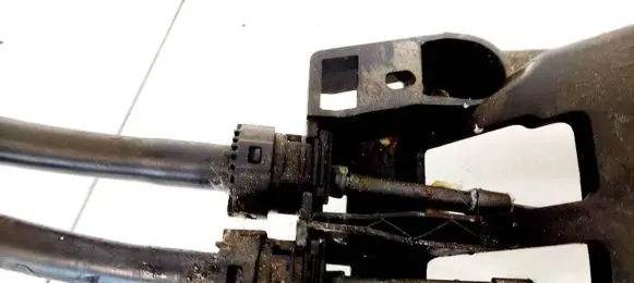 Toyota Corolla E120 E130 Gear shift cable linkage