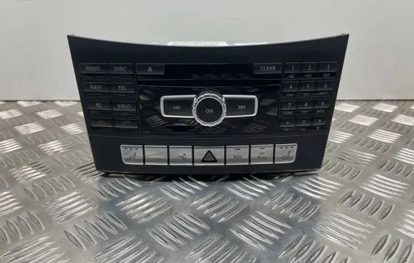 Mercedes-Benz E C207 W207 Radio/CD/DVD/GPS head unit A2129007225 A2129017506 A2129028908