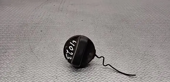 Toyota Corolla E160 E170 Fuel tank filler cap 