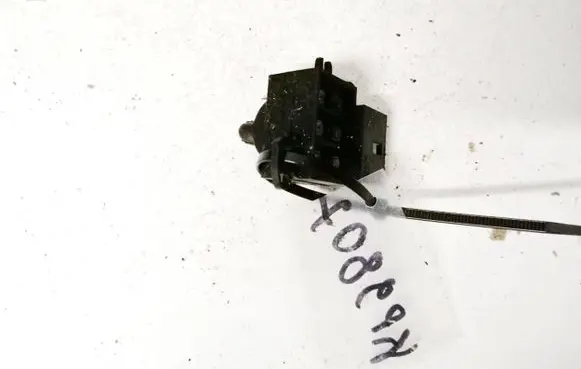 Chrysler PT Cruiser Electric window control switch 56042387 30505h