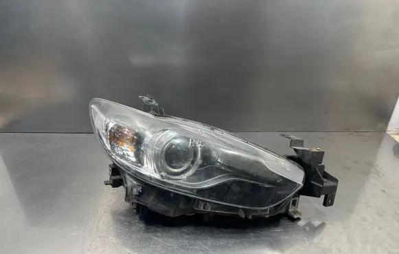Mazda 6 Headlight/headlamp