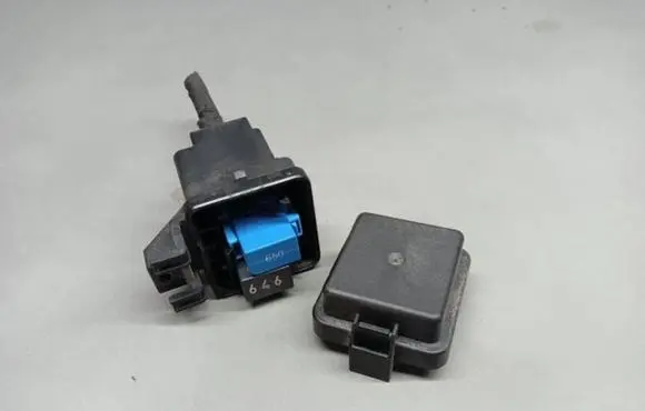 Audi A1 Fuse box set 8X0937124