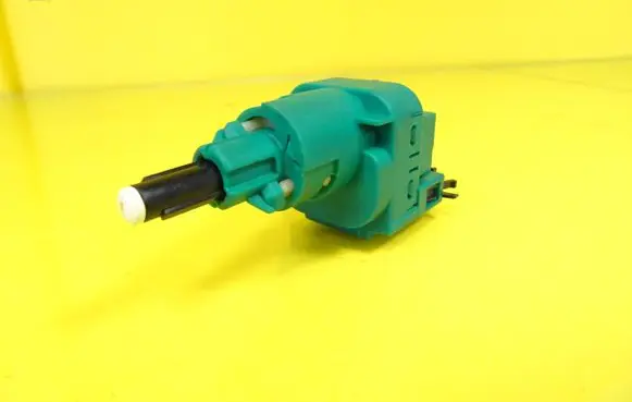 Brake pedal sensor switch