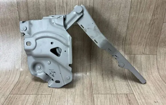 Porsche Taycan 9J1 Engine bonnet/hood hinges 9J1823296