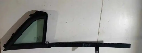 Renault Zoe Front door vent window glass four-door 43R000262 DOT904AS2M504 199002