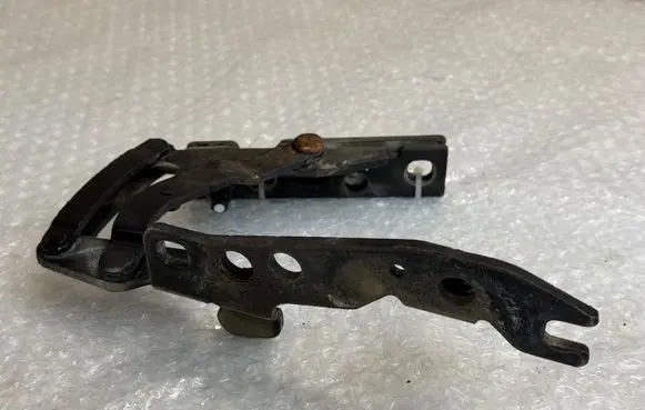 BMW X5 E53 Engine bonnet/hood hinges 8402174 41618402174