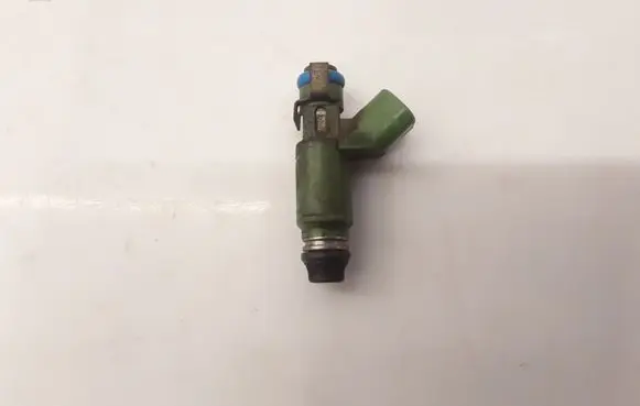 Fuel injector