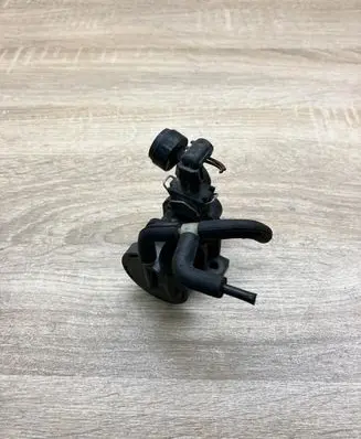 Opel Astra G Vacuum valve 09128022