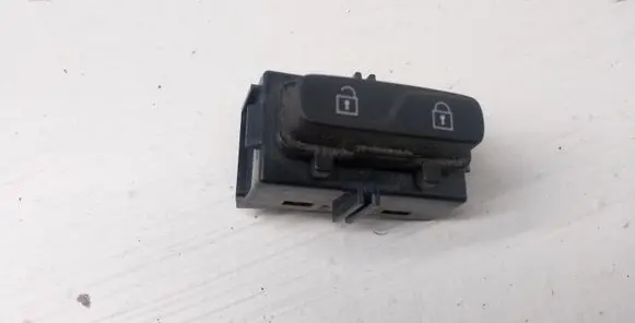 Volvo S80 Central locking switch button 31272014