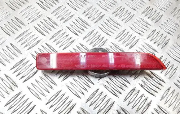Nissan Leaf II (ZE1) Rear tail light reflector 9318501l