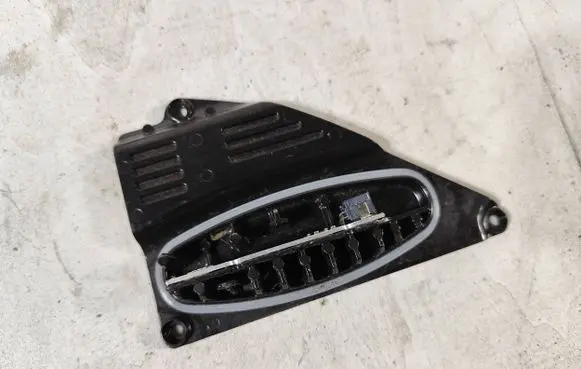 Volkswagen Multivan T6 LED ballast control module 90166089