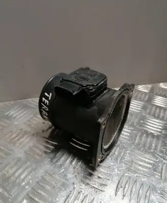 Nissan Terrano Mass air flow meter 226802J200