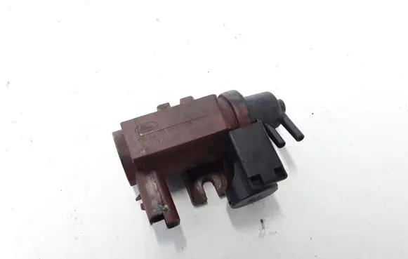 Volvo C70 Turbo solenoid valve 70177100