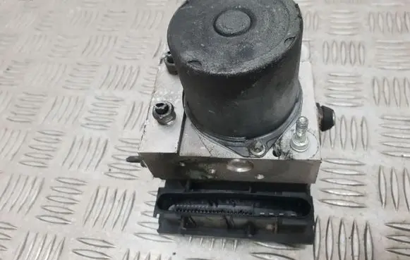 Subaru Legacy ABS Pump 0265950813