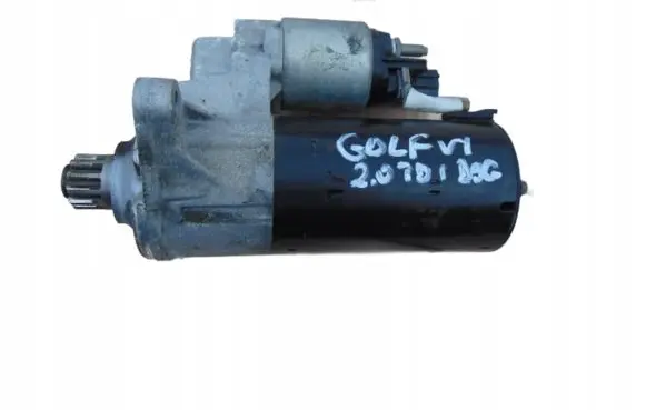 Volkswagen Golf VI Starter motor 02E911023L