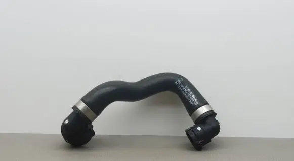 Mercedes-Benz C W205 Engine coolant pipe/hose A0089976689