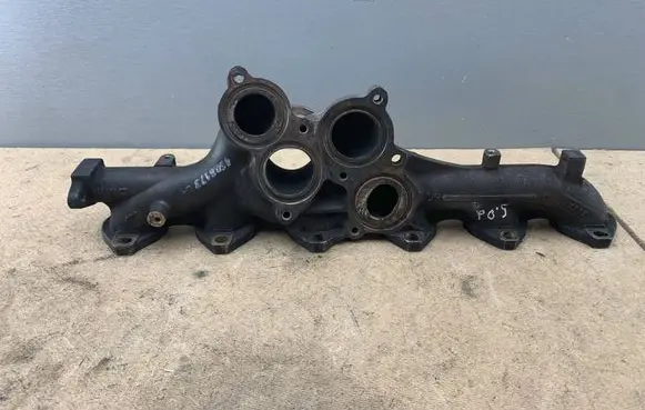 BMW 5 F10 F11 Exhaust manifold 8508173 11628508173