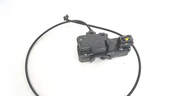 Tesla Model S Rear door lock 600891400D