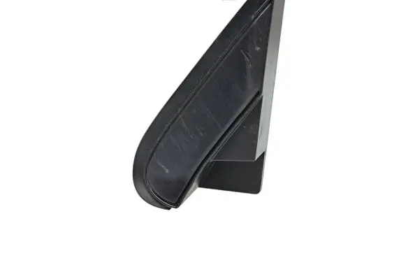 Subaru Forester SK Fender end trim 