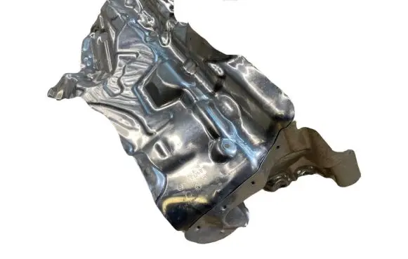 Mini One - Cooper F56 F55 Exhaust heat shield 6853125