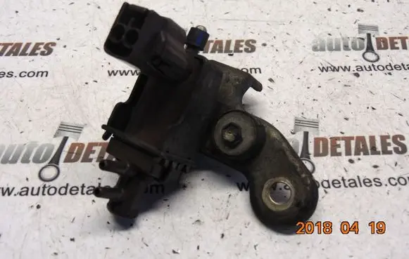 Toyota Avensis T220 Turbo solenoid valve 2581927010
