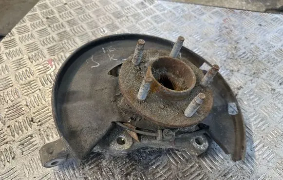 Opel Astra J Front wheel hub