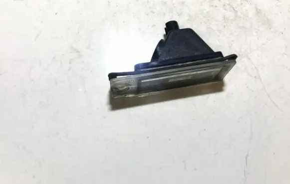 Volvo V70 Number plate light 9187153
