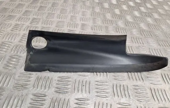 Peugeot 3008 I Rear/tail light trim molding 9670553380