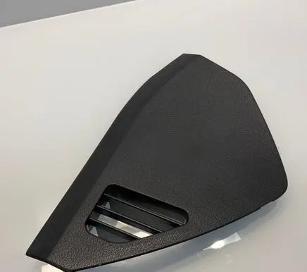 Mercedes-Benz E W211 Dashboard side end trim 2116800578 T0013785 A2116800578