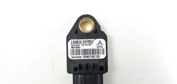 Mitsubishi Outlander Airbag deployment crash/impact sensor 8651A001 M3448