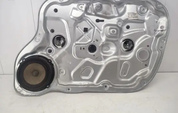 KIA Ceed Front window lifting mechanism without motor 824801H130
