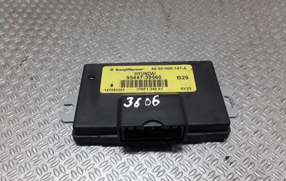 Hyundai Santa Fe Gearbox control unit/module 4450000147A 9544739560