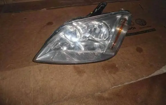 Ford C-MAX II Headlight/headlamp AM5113D155AE