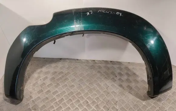 Toyota Hilux (AN10, AN20, AN30) Rear arch trim 616820K050