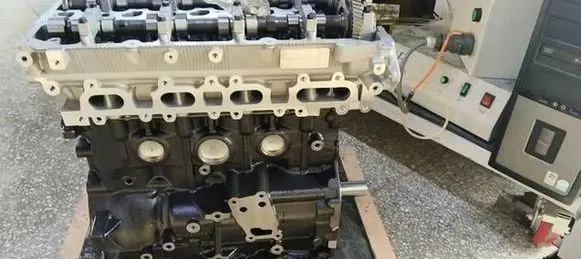Mitsubishi Pajero Engine