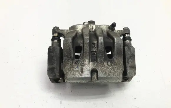 Toyota bZ4X Front brake caliper 320412