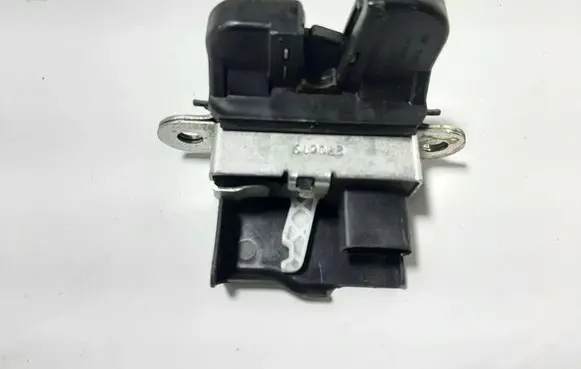 Volkswagen PASSAT B7 Tailgate/trunk/boot lock/catch/latch 1K8827505D