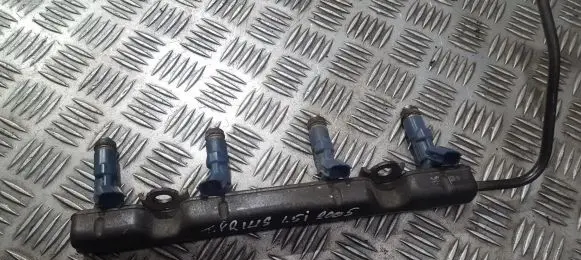Toyota Prius (XW20) Fuel main line pipe 2325021030 23250-21030