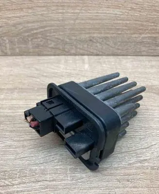 Opel Zafira B Heater blower motor/fan resistor 90566802 52488536