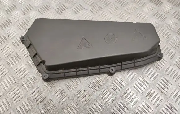 BMW 3 F30 F35 F31 Fuse box cover 8509914 12908509914