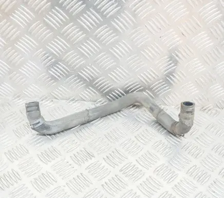 Volkswagen Golf VII Engine coolant pipe/hose