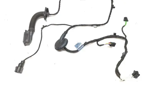 Audi Q2 - Rear door wiring loom 81A971687AE 28062019 1AB026205AS