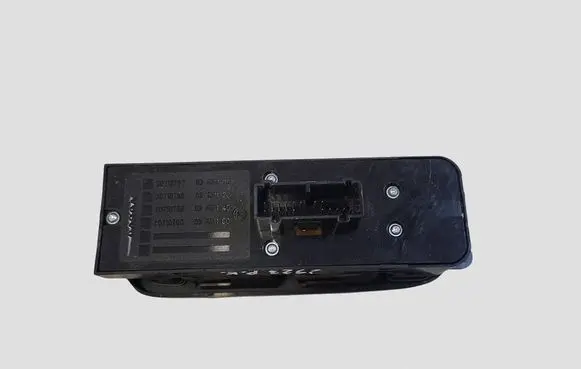 Volvo V50 Electric window control switch 30710787 30710788 30710789