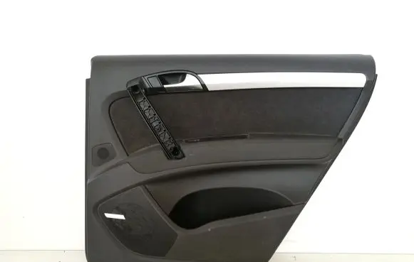 Audi Q7 4L Rear door card panel trim 4L0867306B