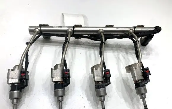 Opel Astra K Fuel main line pipe 12694826