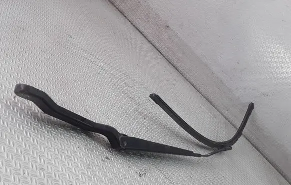 Renault Espace - Grand espace IV Front wiper blade arm 8200014896