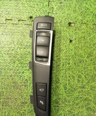 BMW 5 F10 F11 Parking (PDC) sensor switch 9202946