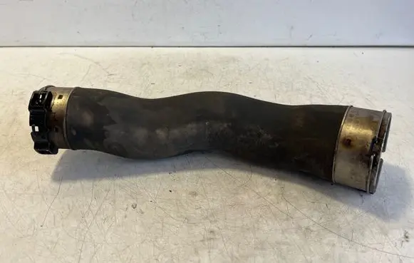 BMW X3 F25 Intercooler hose/pipe