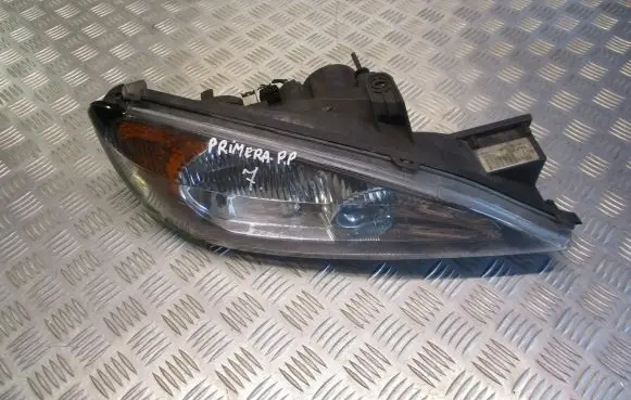 Nissan Primera Headlight/headlamp